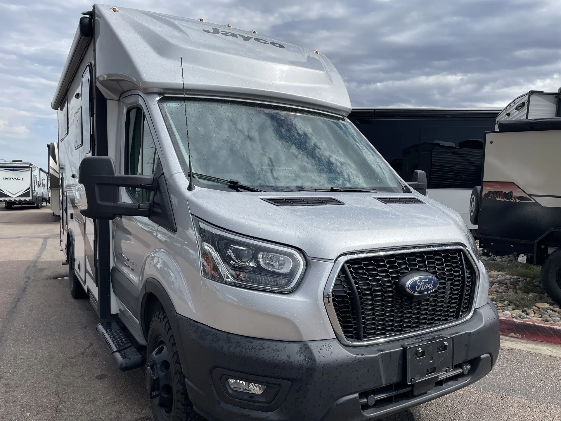 2024 Jayco Granite Ridge 22T - Photo 2