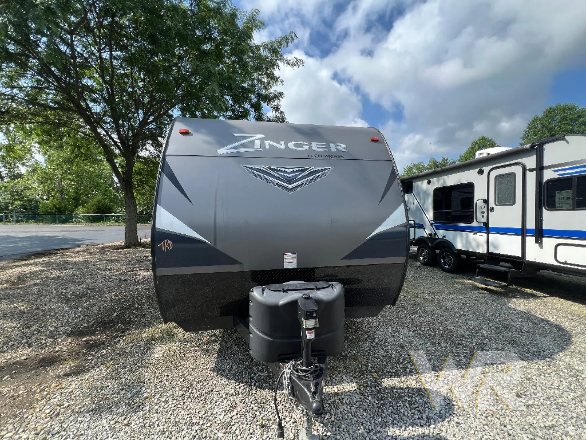 2018 CrossRoads Zinger 211RD - Photo 4