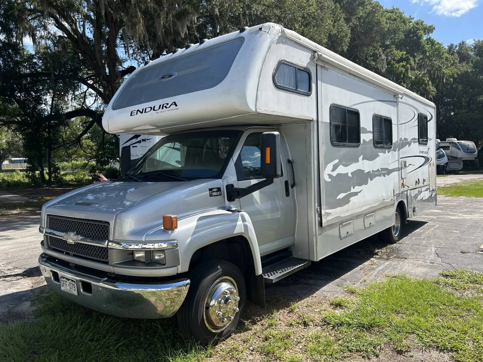 2004 Gulf Stream ENDURA USED    631 - Main photo