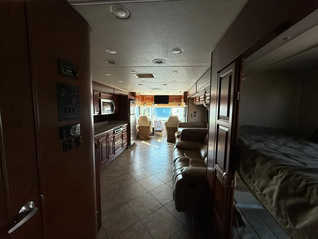 2015 Forest River RV Berkshire 38A, Photos photo 21