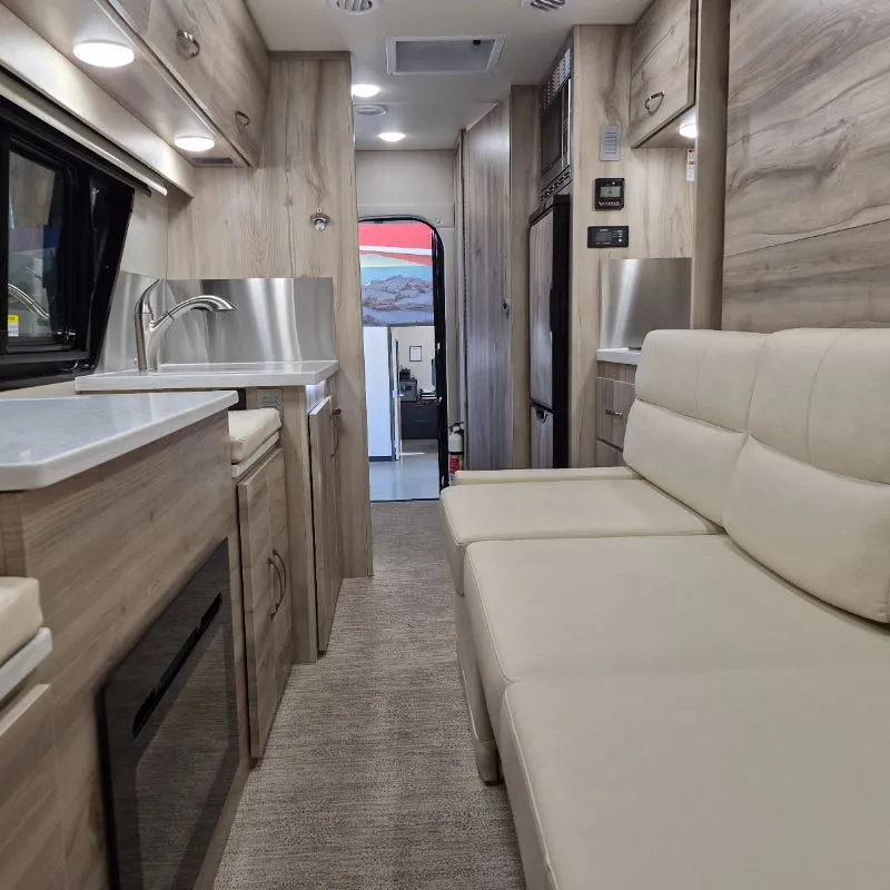 2025 Chinook RV Maverick EB, Photos photo 7
