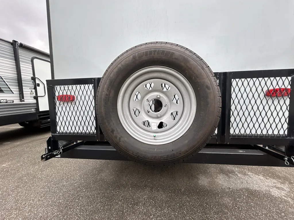 2022 Forest River Cherokee Alpha Wolf 26DBH-L, Photos photo 11