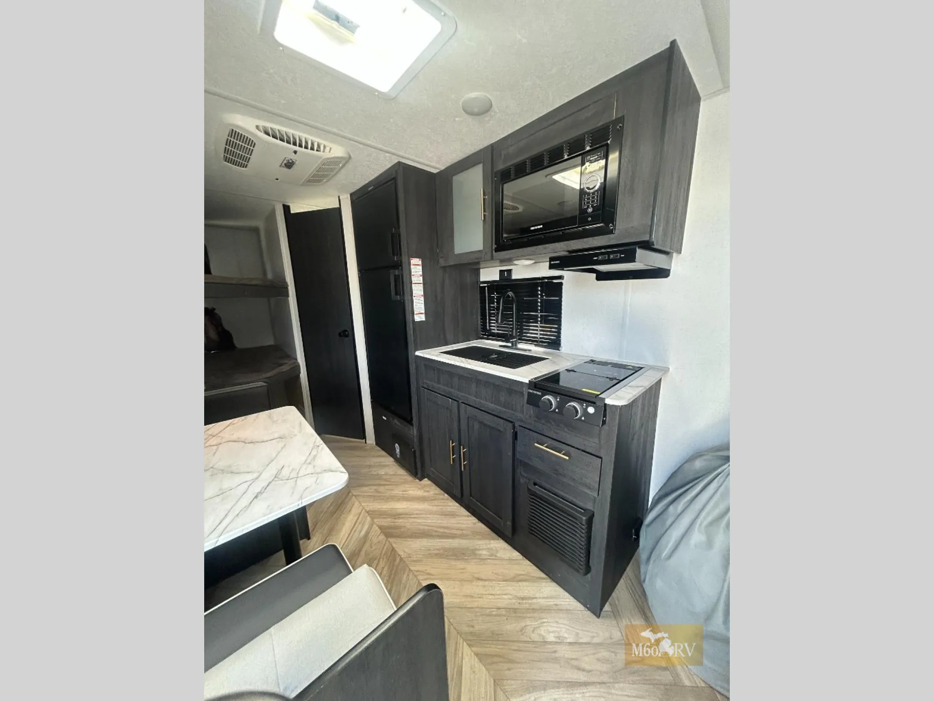 2022 Forest River Ozark 1650BHK - Photo 3