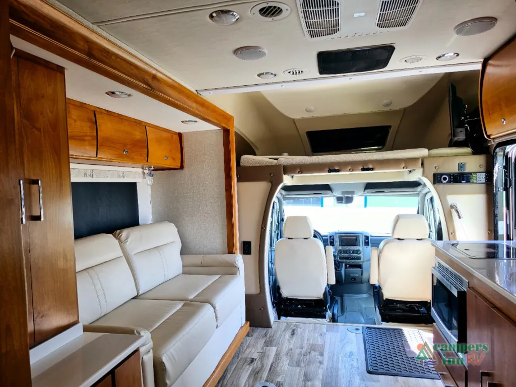 2019 Tiffin Wayfarer 24 FW, Photos photo 14