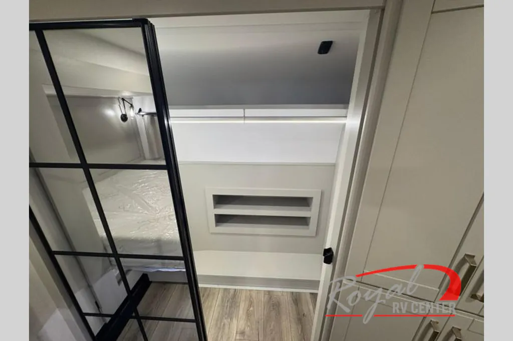 2026 Brinkley Model Z 3610, Bedroom photo 3