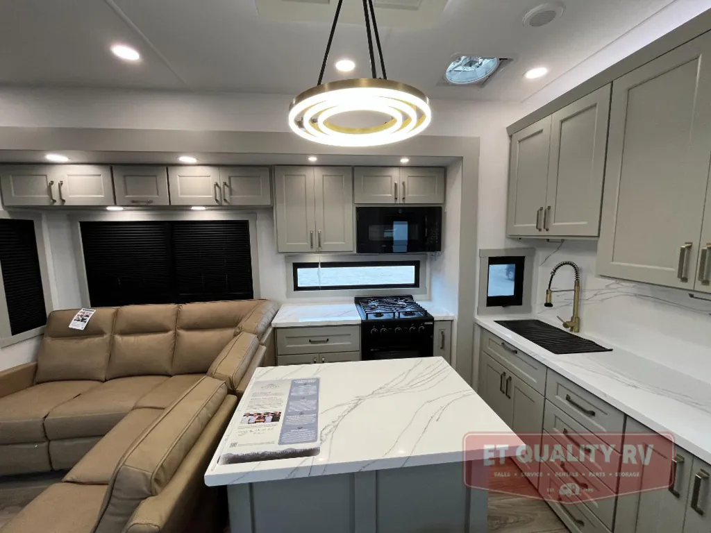 2026 Brinkley Model G 4150, Photos photo 31