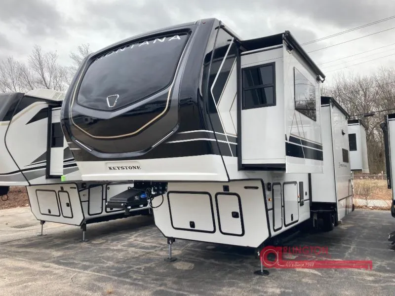 2026 Keystone Montana 3761FL - Photo 3