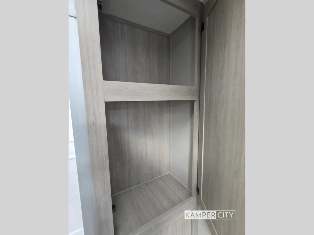 2025 Coachmen Catalina Legacy Edition 323MAZE, Photos photo 33