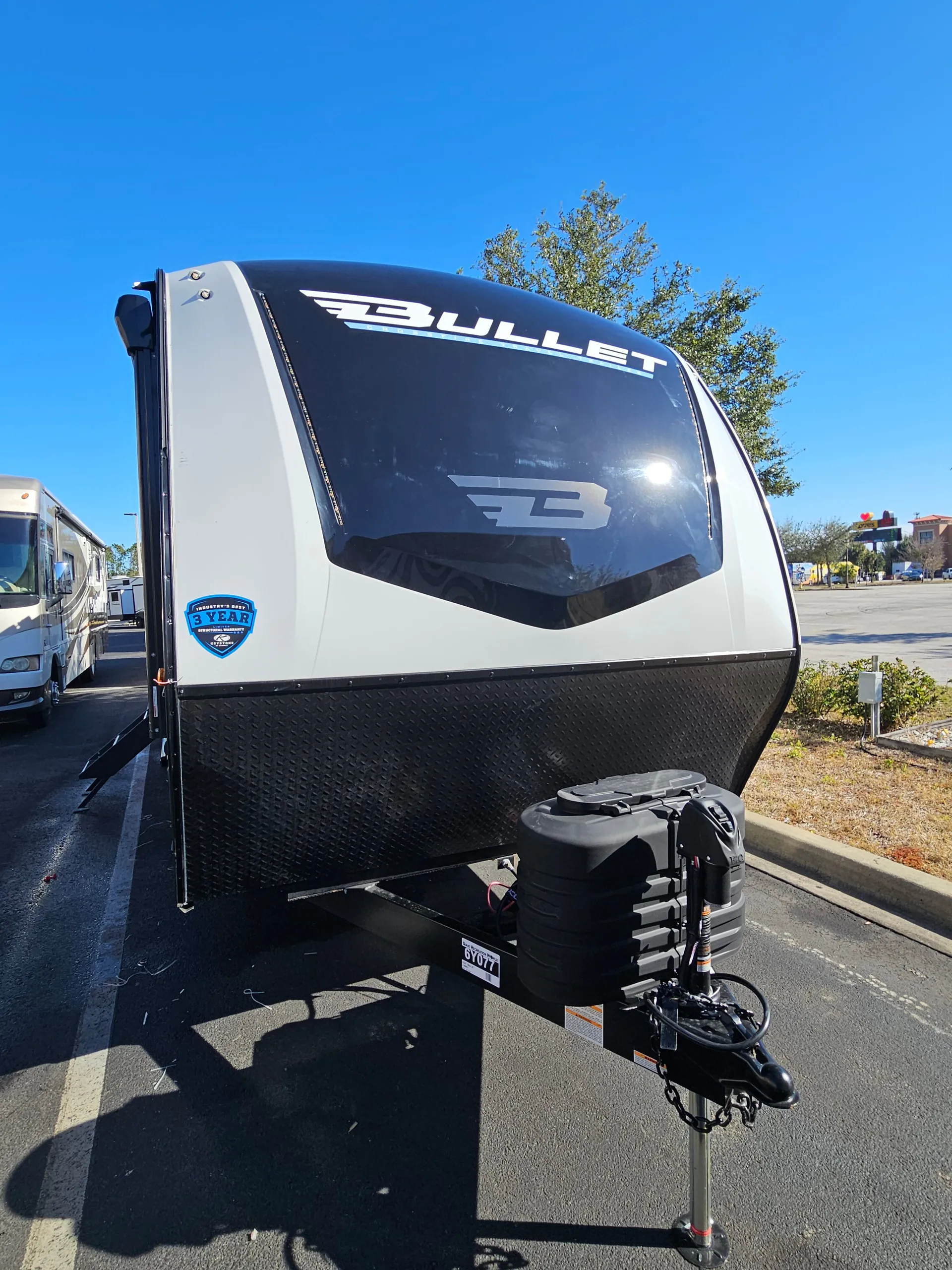2025 Keystone Bullet Crossfire 270RKS - Photo 4