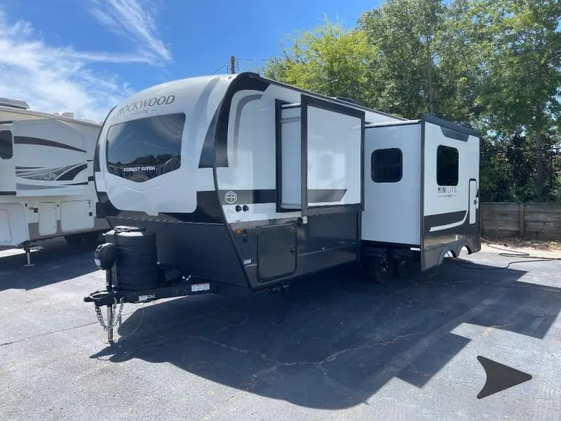 2026 Forest River Rockwood Mini Lite 2511S - Photo 4