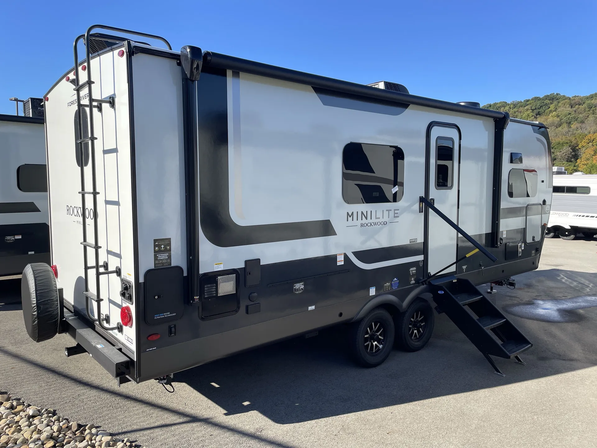2027 Forest River Rockwood Mini Lite 2523MBR — campside