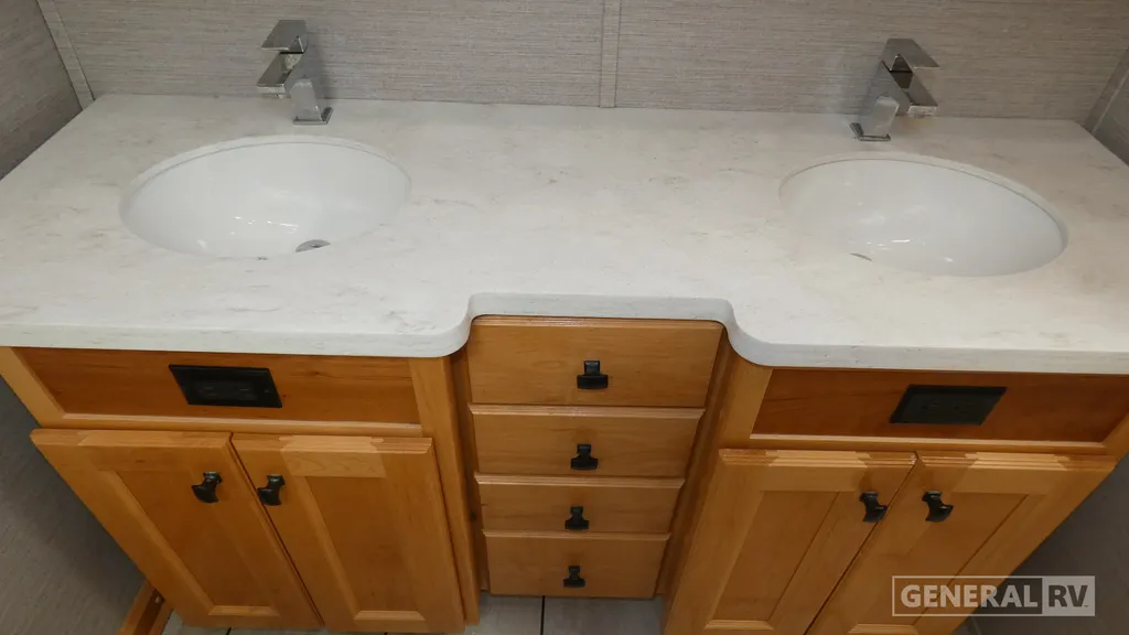 2021 VanLeigh RV Beacon 42RKB, Photos photo 16