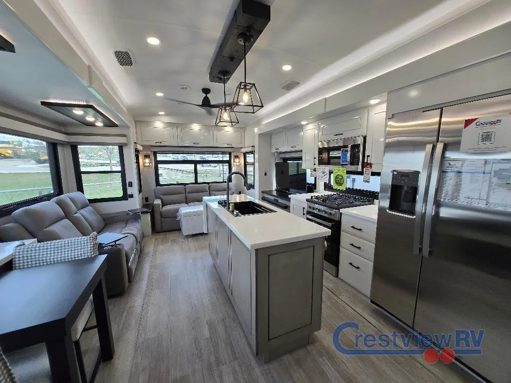 2026 Jayco Pinnacle 36FBTS - Photo 4