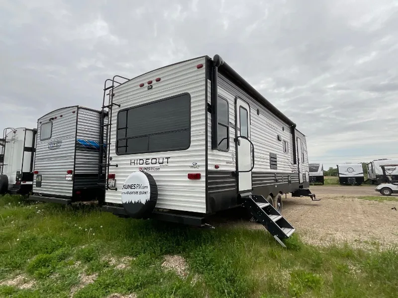 2020 Keystone Hideout 27RLS - Photo 4