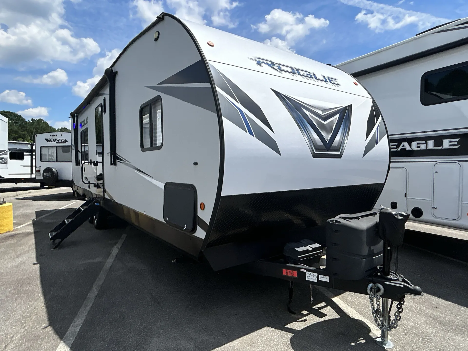 2021 Forest River Vengeance Rogue 26V