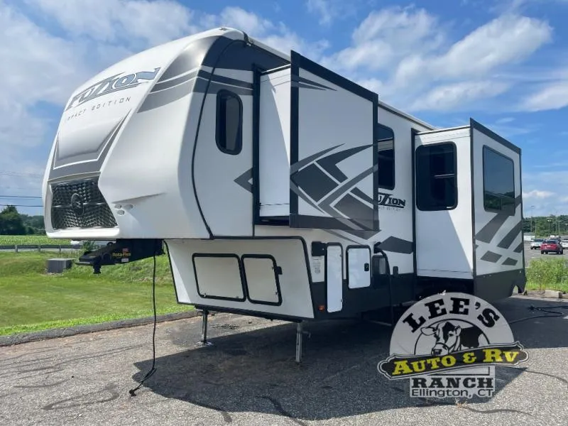 2020 Keystone Impact 311 - Photo 3