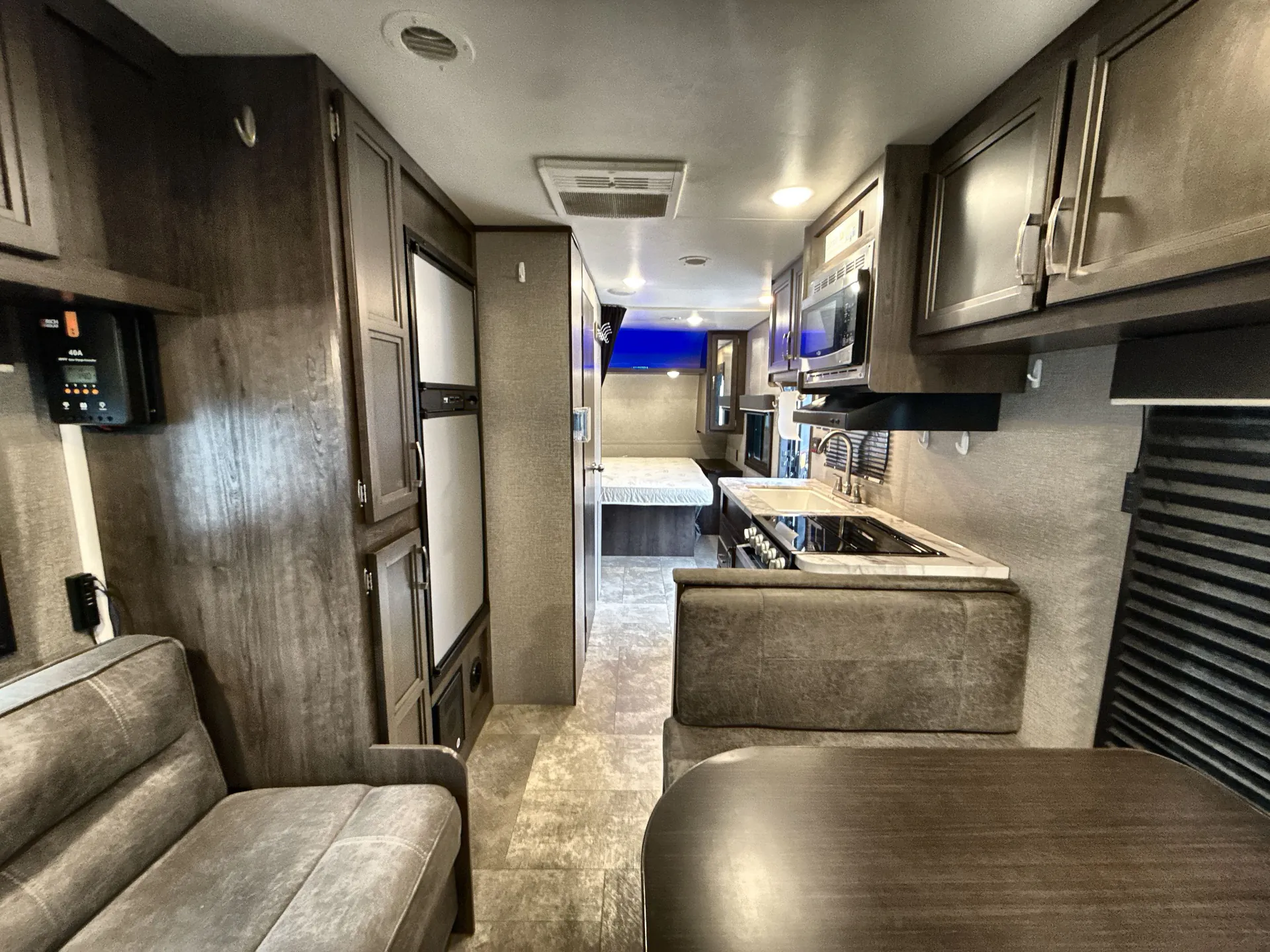 2020 Jayco Jay Flight SLX 212QB — living area main