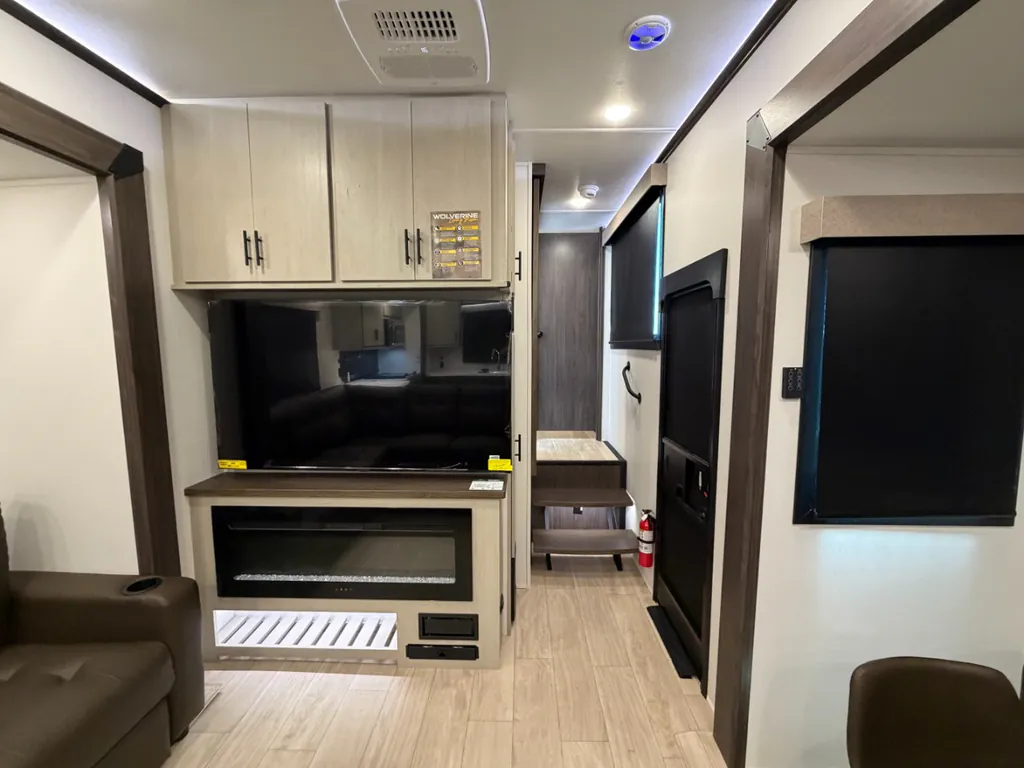 2027 Forest River RV Wolverine 32JF, Photos photo 33