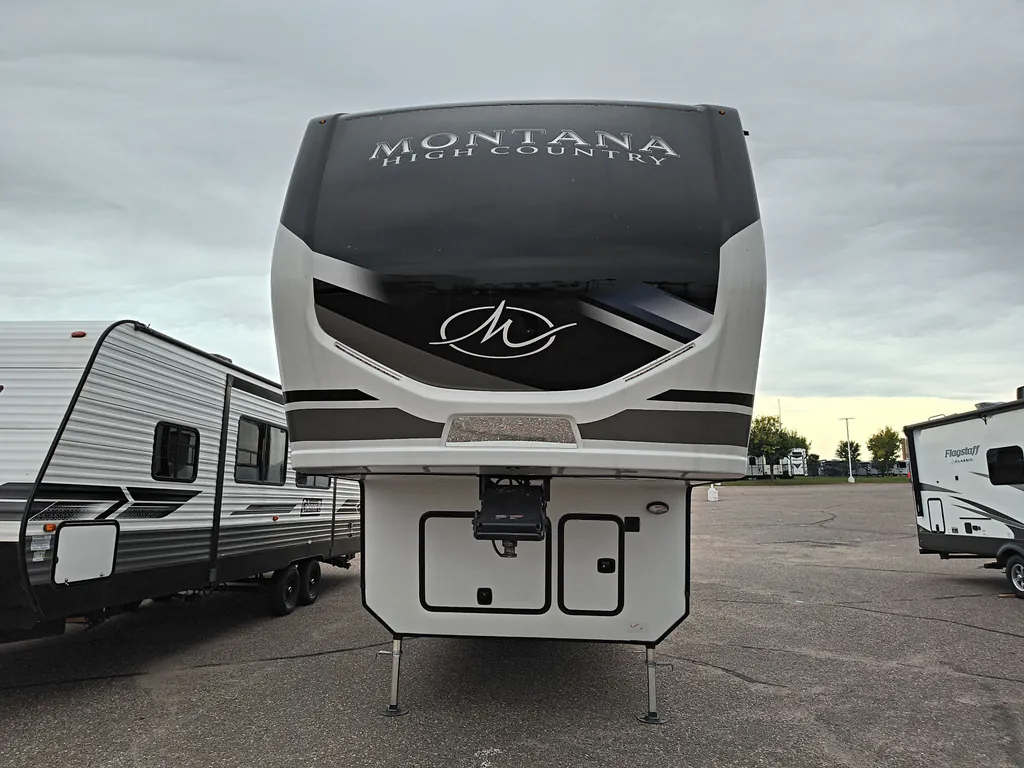 2024 Keystone Montana High Country 381TB, Photos photo 4
