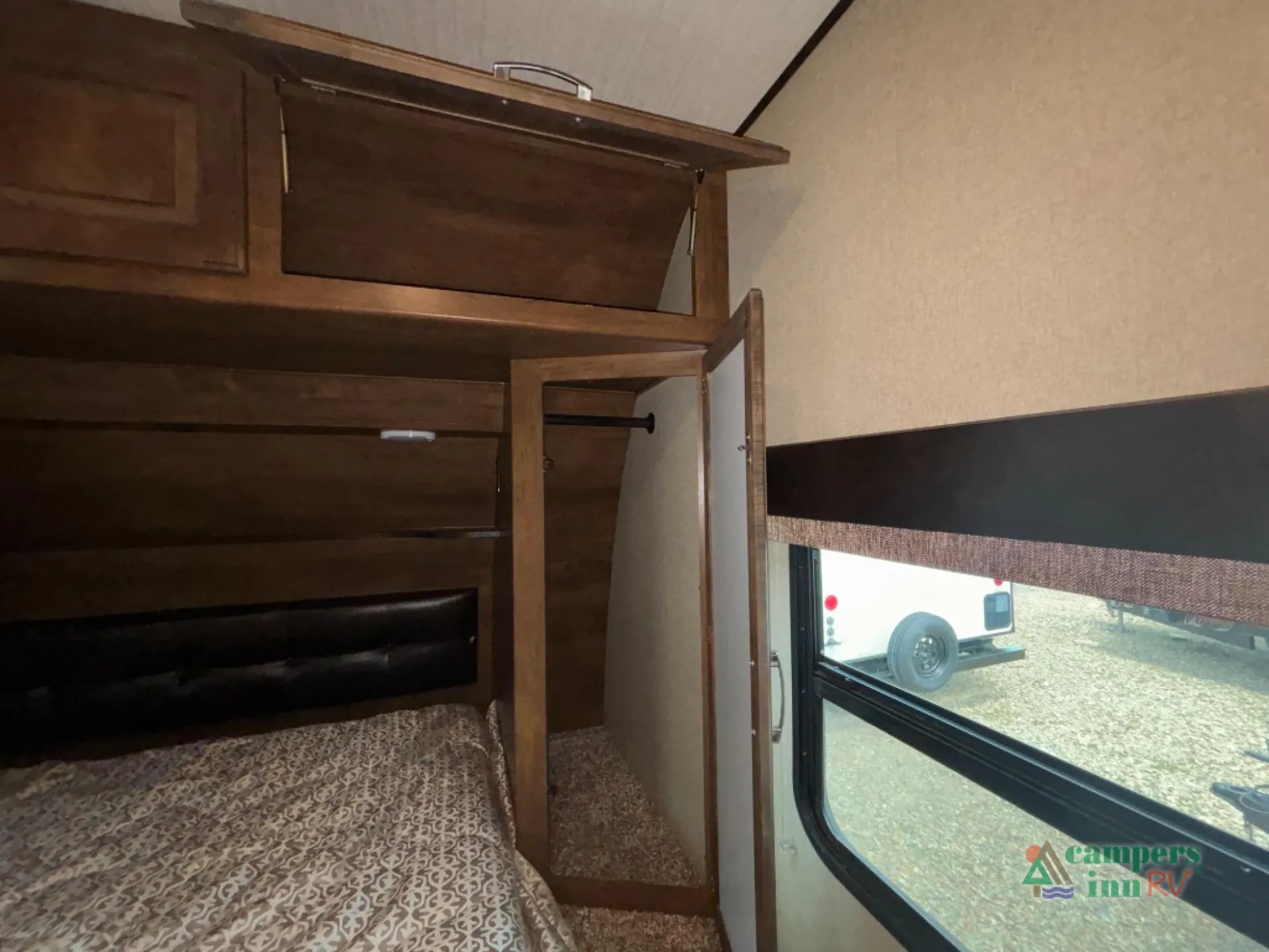 2018 Grand Design Reflection 285BHTS - Photo 3