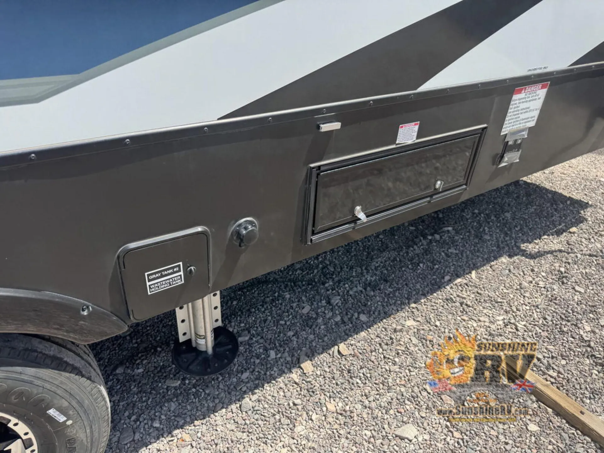 2021 Heartland Road Warrior 3965