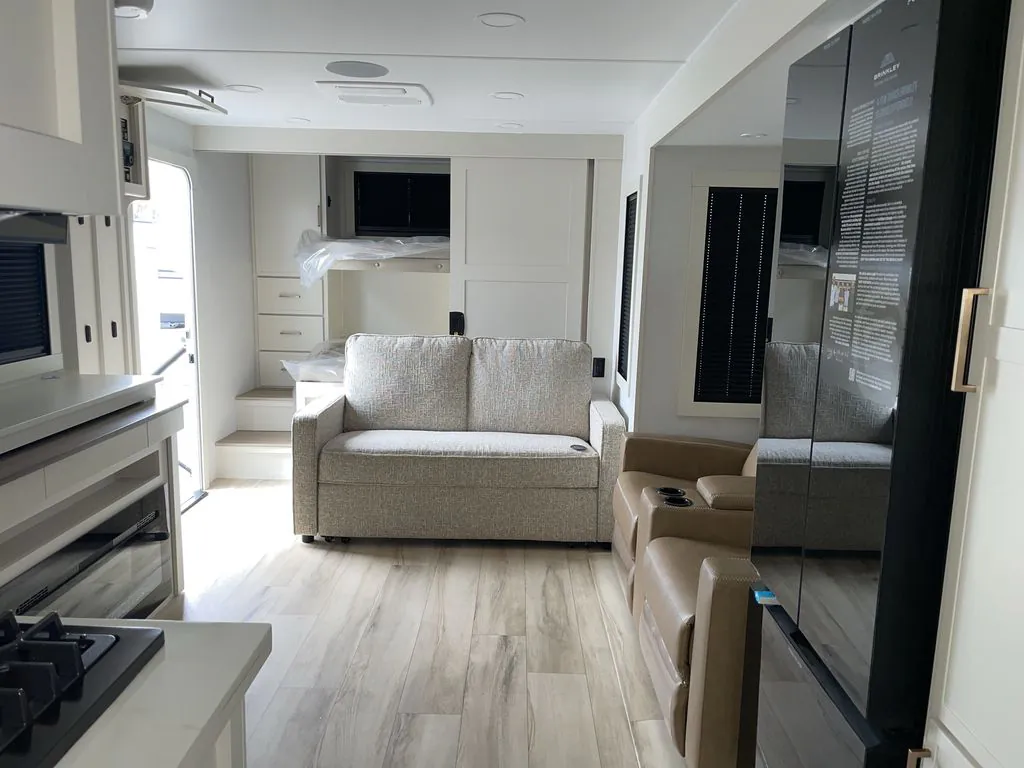 2026 Brinkley Model I 294, Photos photo 19