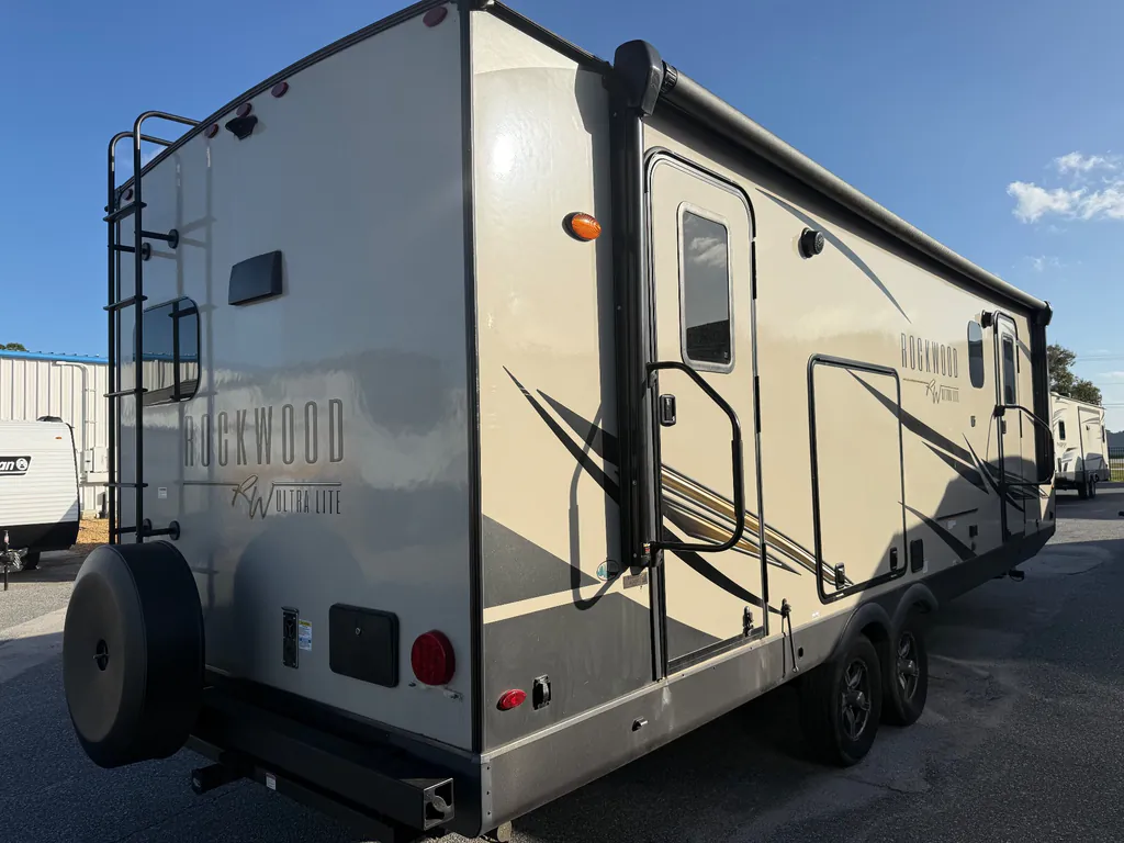 2022 Forest River Rockwood Ultra Lite 2614BS, Photos photo 37