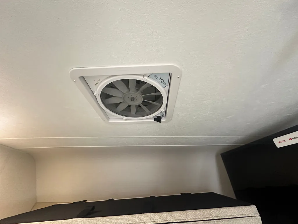 2026 Coachmen Freelander 22XG, Photos photo 46