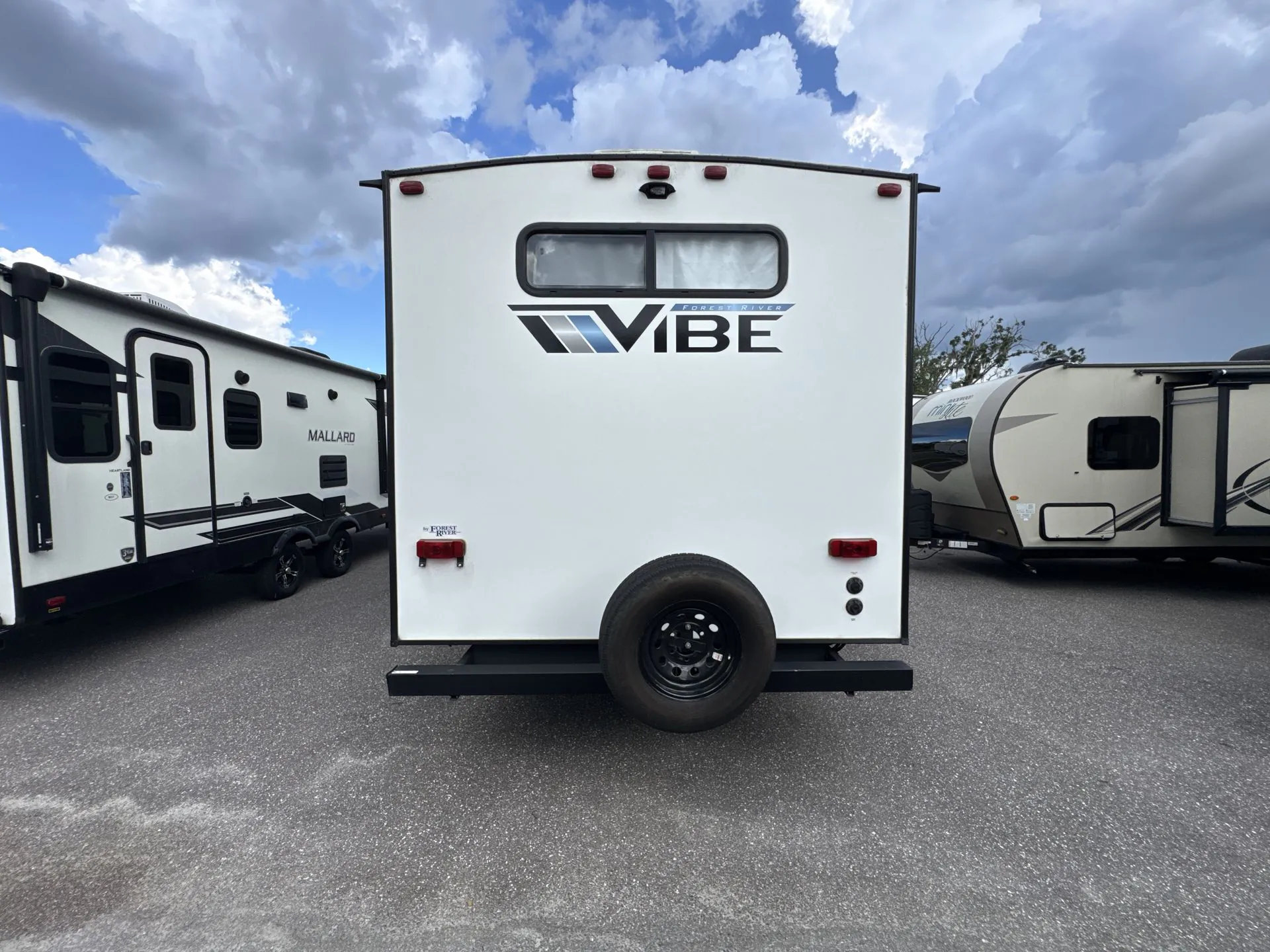2021 Forest River Vibe 28BH - Photo 4