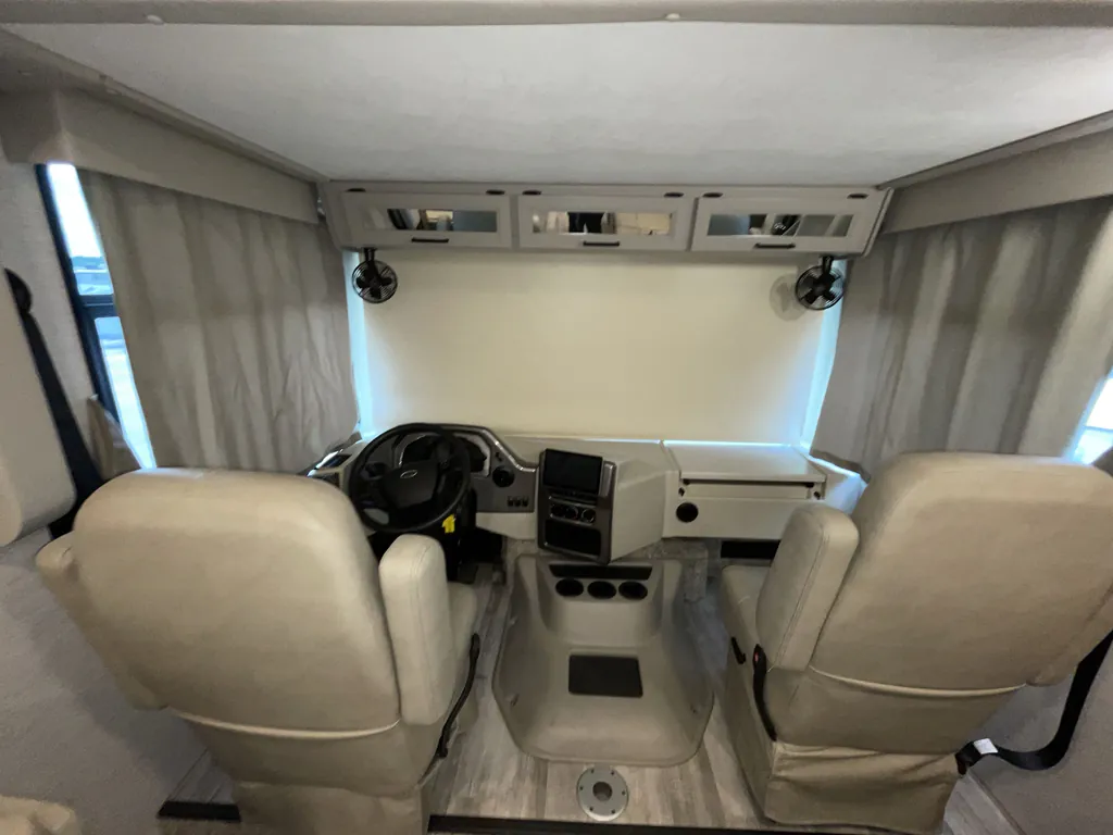 2024 Thor Motor Coach Freedom Traveler A32, Photos photo 21