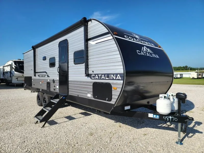 2027 Coachmen Catalina Summit Series 8 261BHS - Photo 2