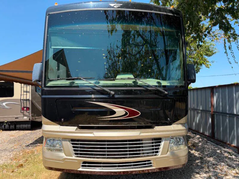 2014 Fleetwood Bounder 36E - Photo 3