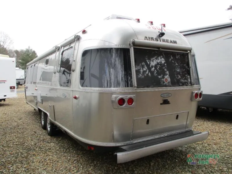 2016 Airstream Classic M-30 Classic - Photo 4