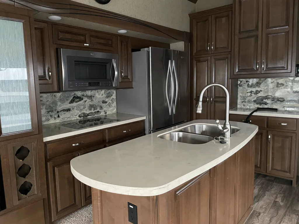 2018 Forest River Cedar Creek Champagne Edition 38EL, Photos photo 12