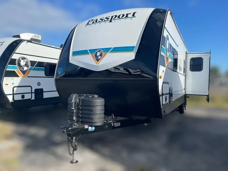 2025 Keystone RV Passport Super Lite 2700RK - Photo 3