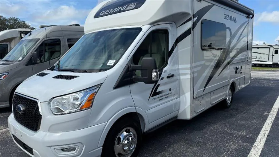 2023 Thor Motor Coach Gemini AWD 23TW - Photo 4