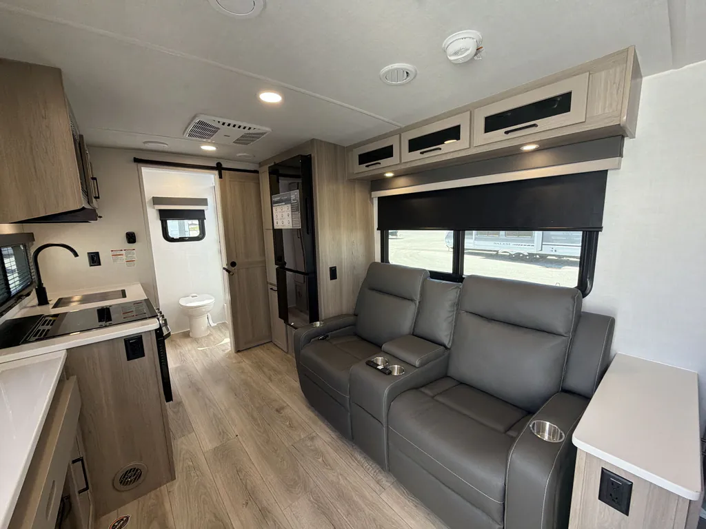 2026 Forest River Flagstaff Micro Lite 25FBT, Photos photo 2