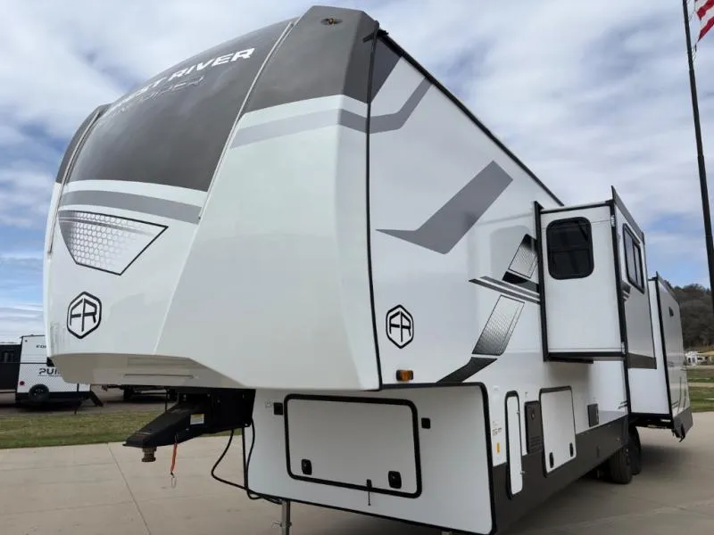 2026 Forest River Sandpiper 3900HBLR - Photo 4