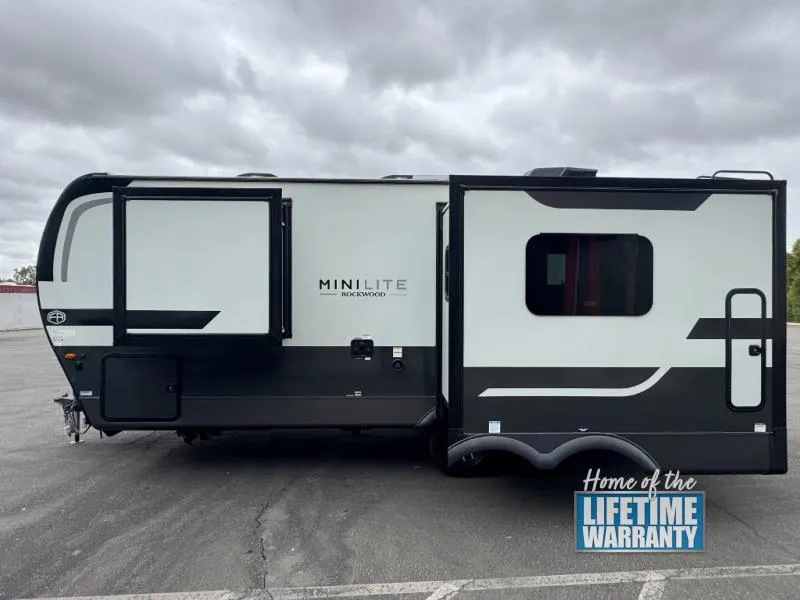 2026 Forest River Rockwood Mini Lite 2515S - Photo 4