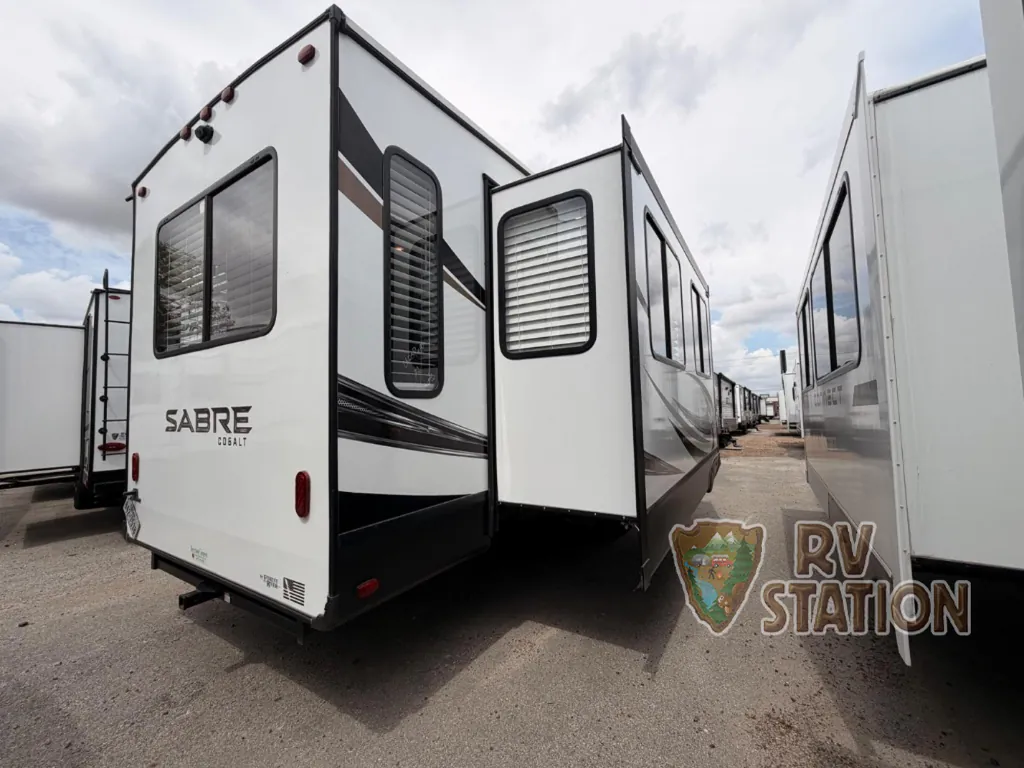 2022 Forest River Sabre 36BHQ, Photos photo 12
