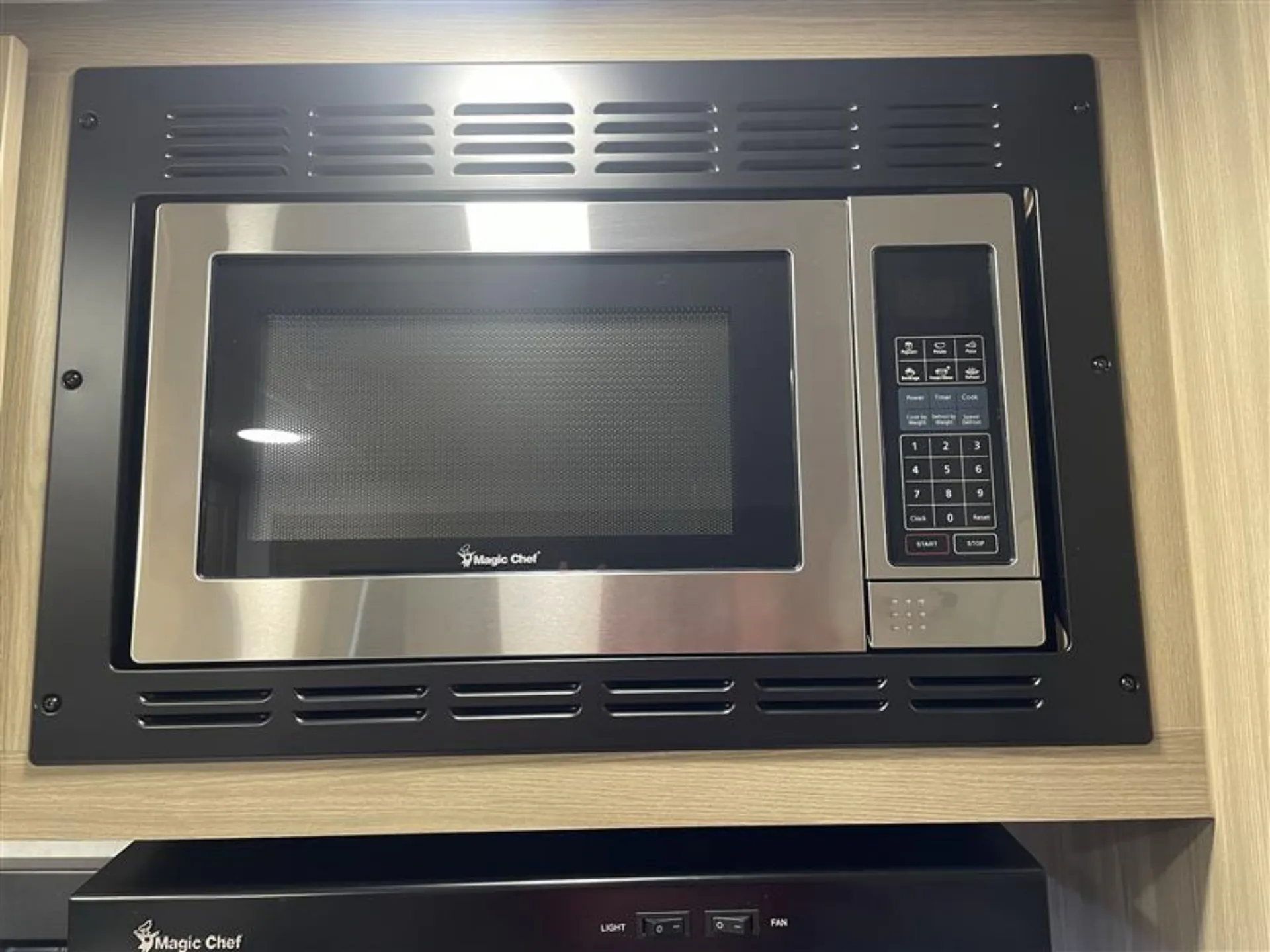 2027 Forest River Rockwood Ultra Lite 2608BS — Photo 5