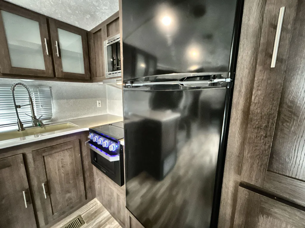 2020 Forest River Wildwood 27RKS, Photos photo 17