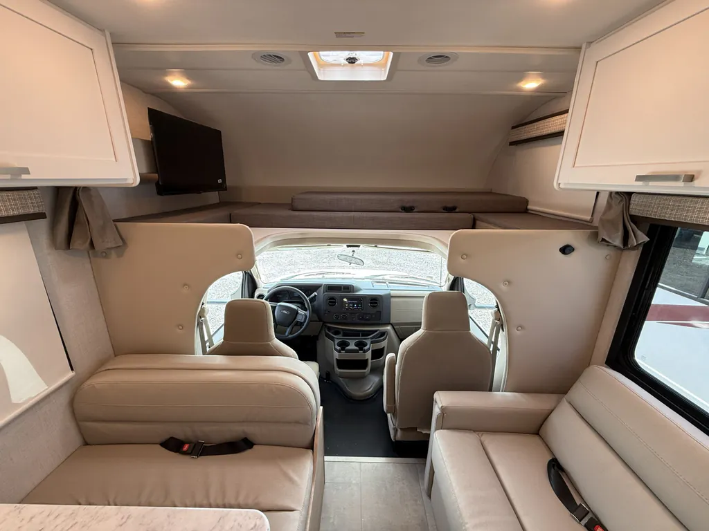 2026 Thor Motor Coach Freedom Elite 28HZ, Photos photo 15