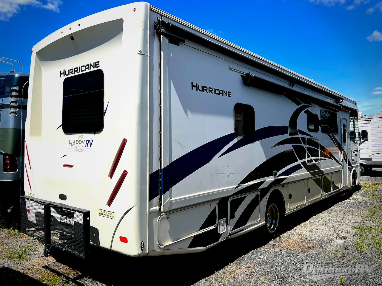 2021 Thor Motor Coach Hurricane 34R - Photo 3