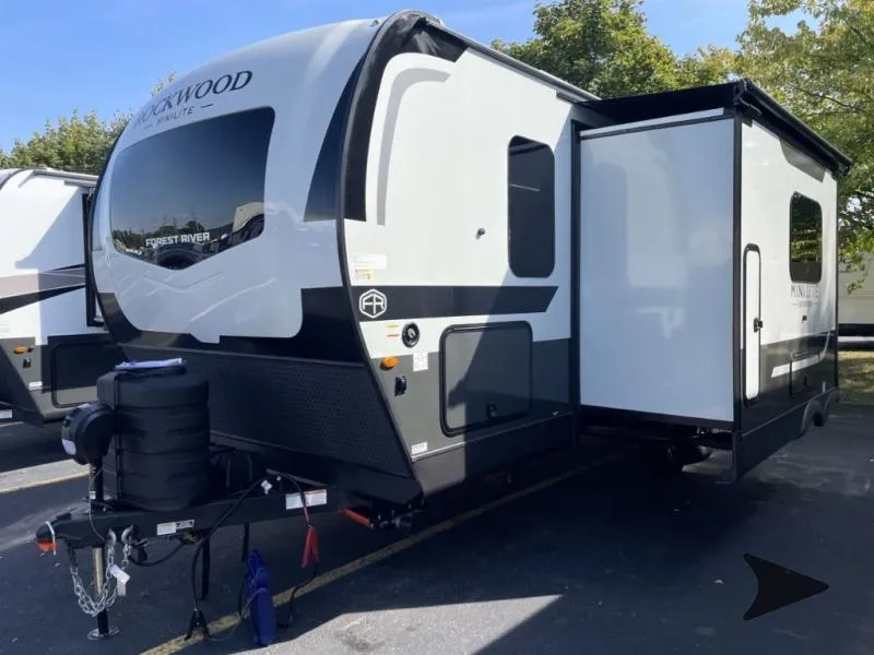 2026 Forest River Rockwood Mini Lite 2509S - Photo 3