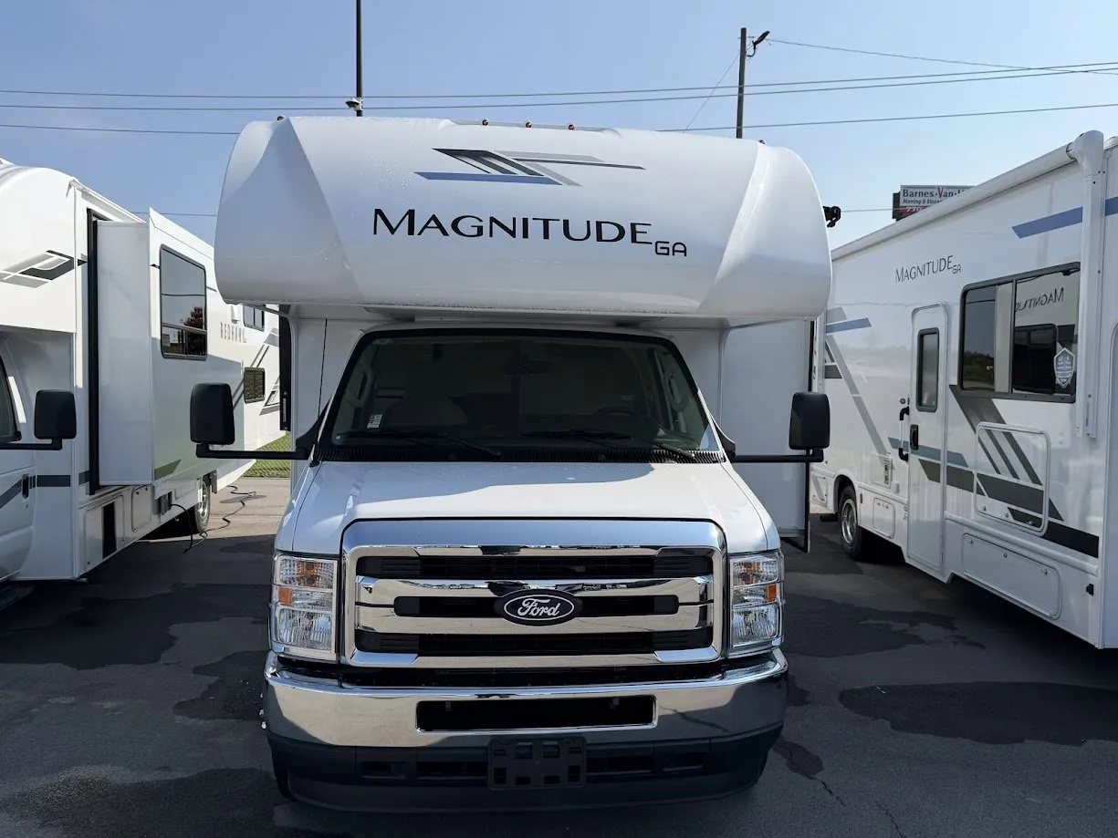 2026 Thor Motor Coach Magnitude GZ25 - Photo 2