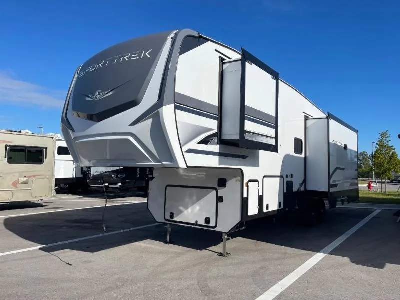 2026 Venture RV SportTrek STF303VIK - Photo 4