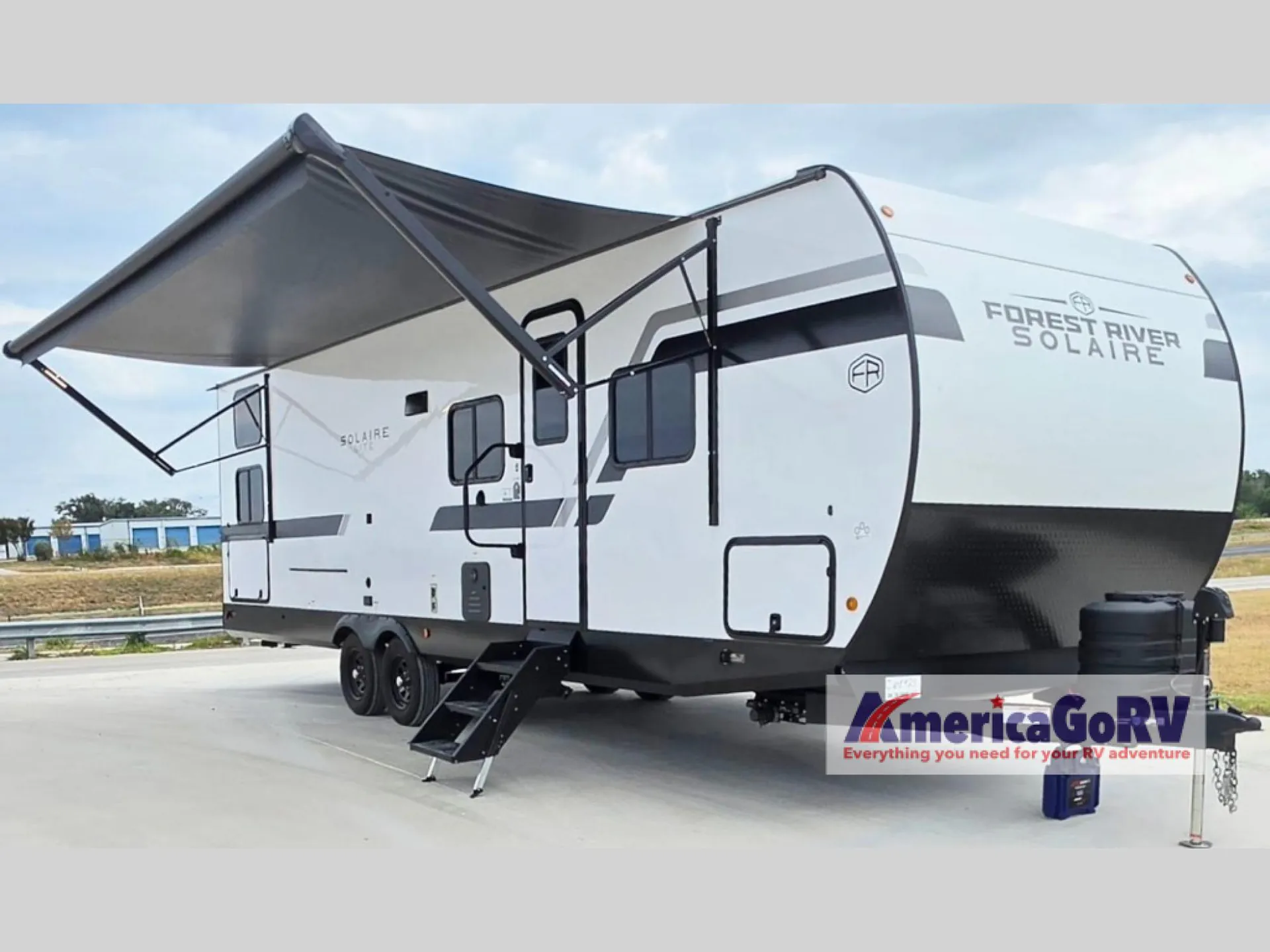 2027 Forest River Solaire Lite 302BHS