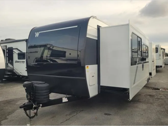 2026 Winnebago Thrive 26FKD - Photo 3