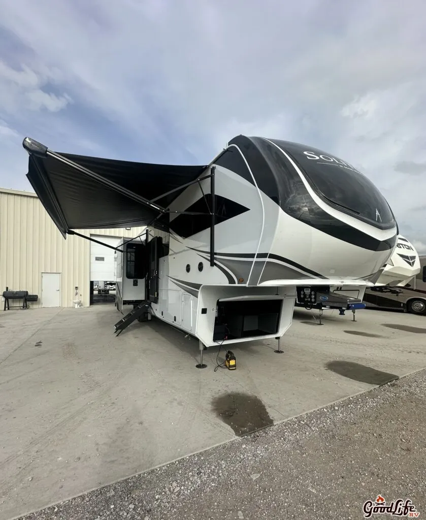 2026 Grand Design Solitude 390RK - Photo 2